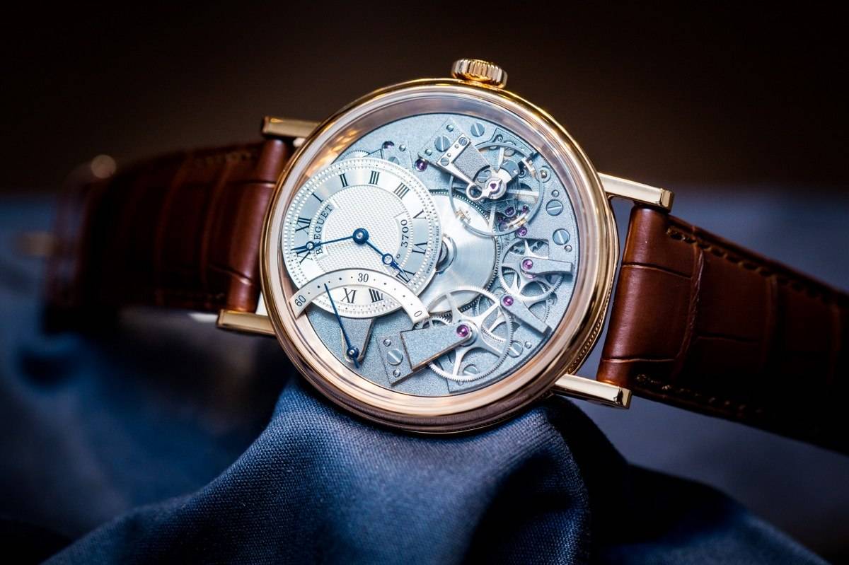 Vous gagnez 300.000E, quelle(s) montre(s) achetez vous ? - Page 4 Breguet-Tradition-Automatique-Seconde-R--trograde-7097-baselworld-2015-watch
