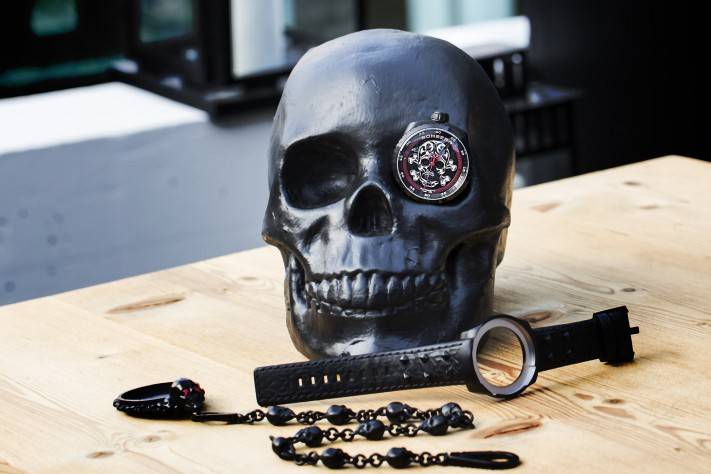 bomberg skull watch