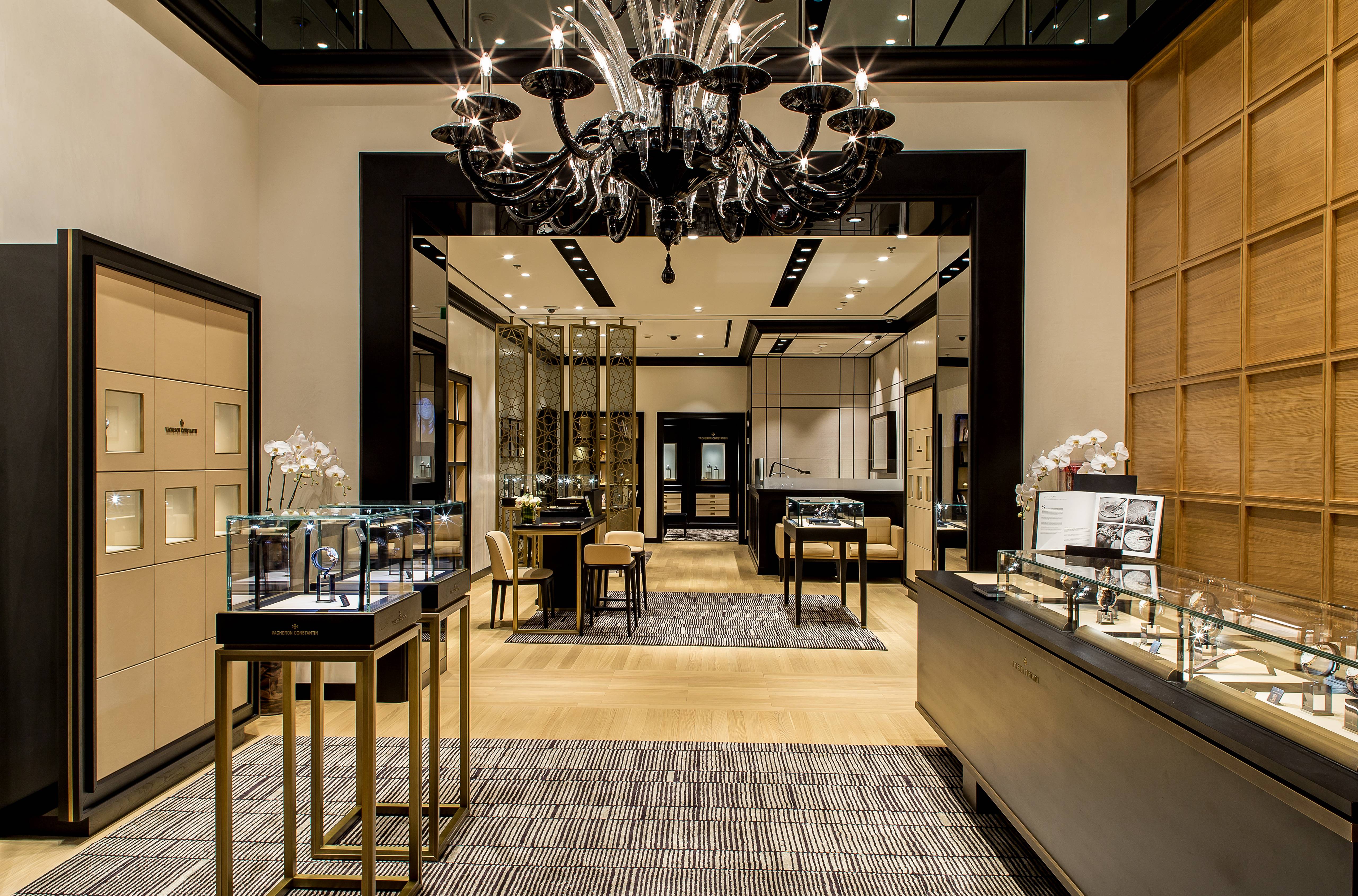 Vacheron Constantin Opens New Boutique In Dubai Mall