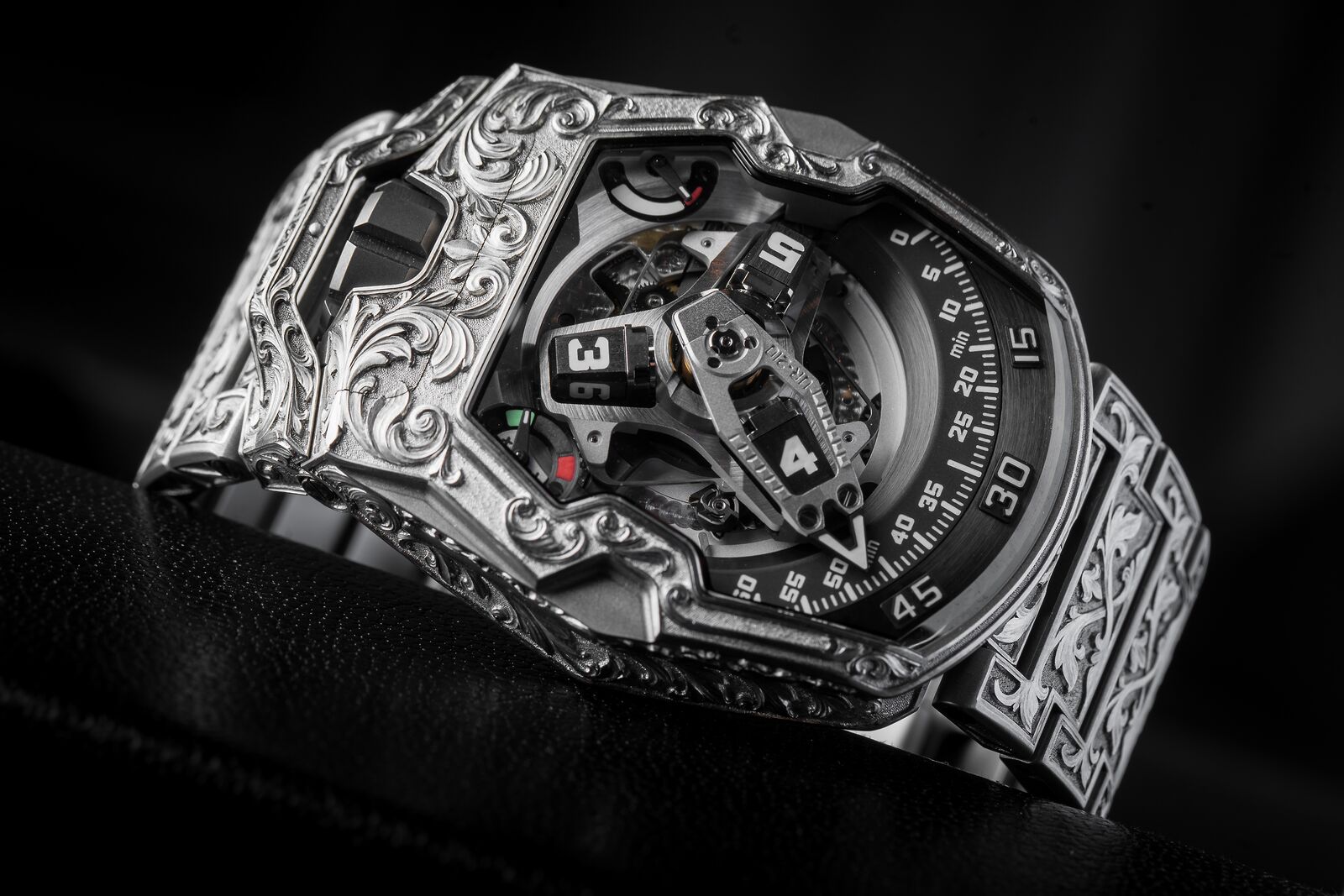 Urwerk UR-210 Amadeus: When Past and Future Collide