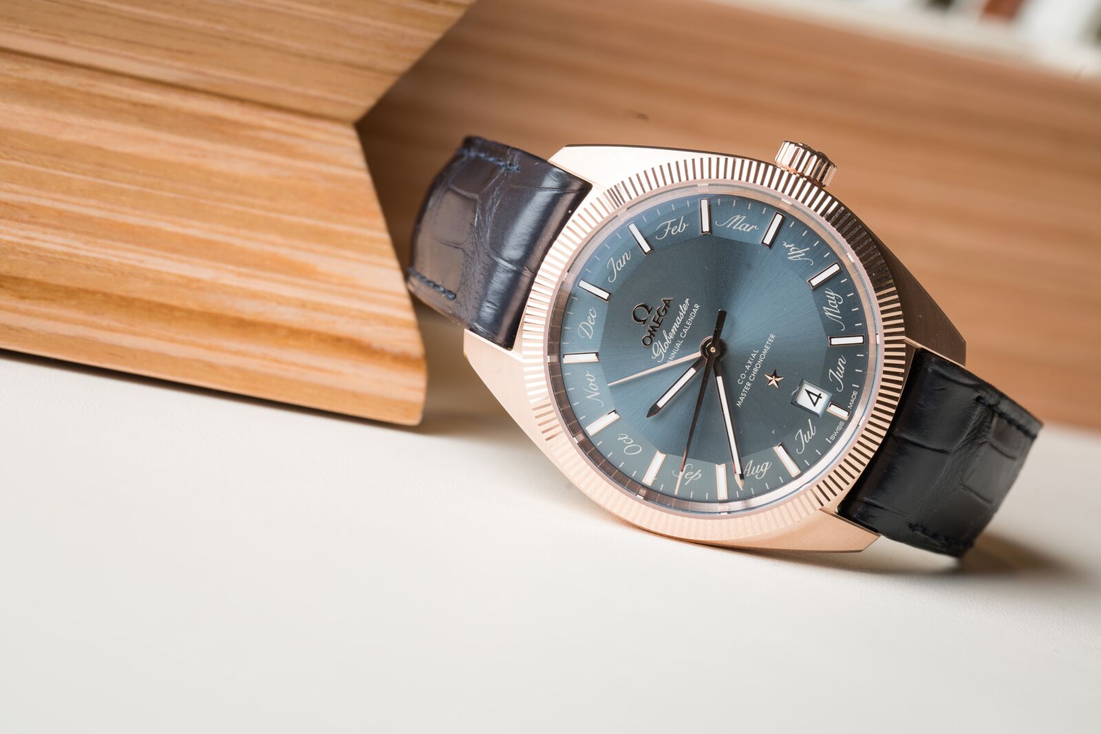 omega globemaster annual calendar