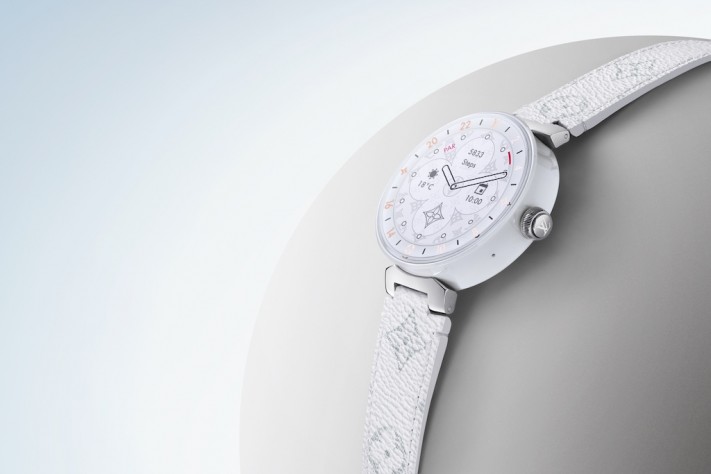 Introducing Louis Vuitton's New Smart Watch: The Tambour Horizon Light Up