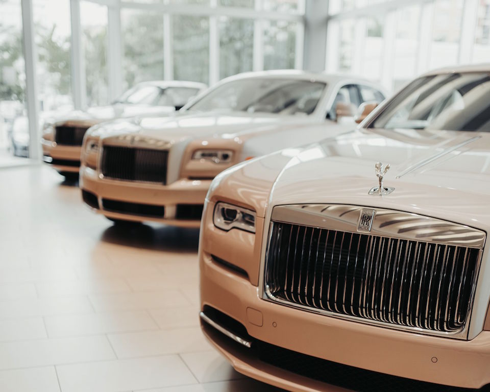 Rolls-Royce Captures Essence Of The Magic City with New ‘Miami Collection, Six of Six’