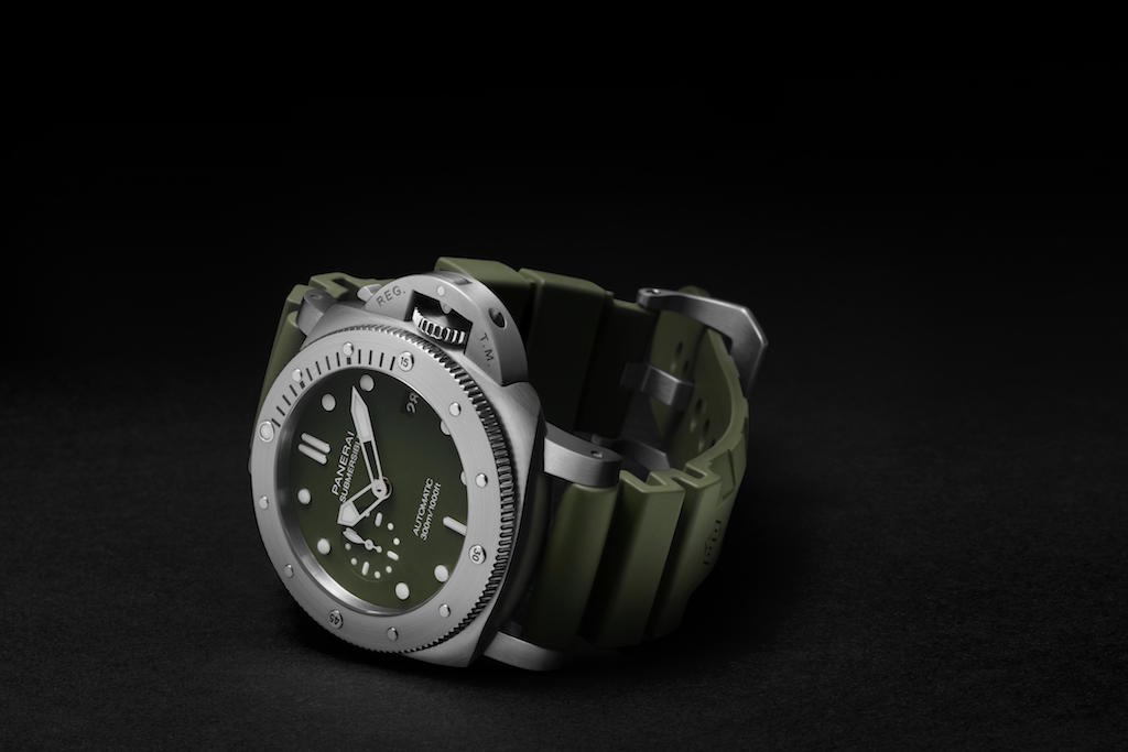 New Panerai Submersible Verde Militare Released