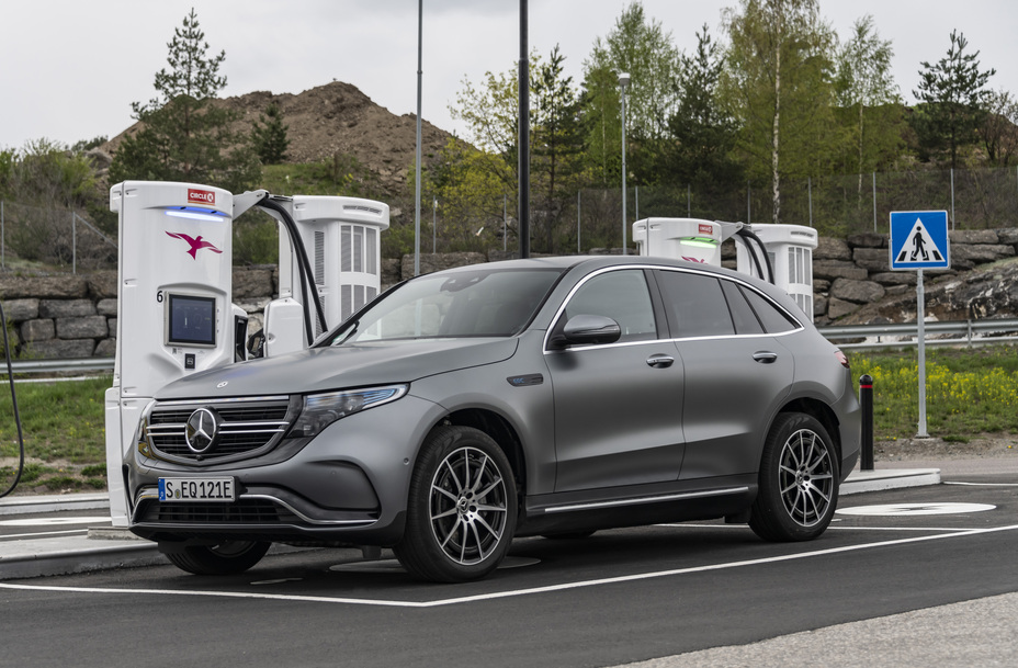 First Fully Electric Mercedes-Benz EQC Coming In Early 2020