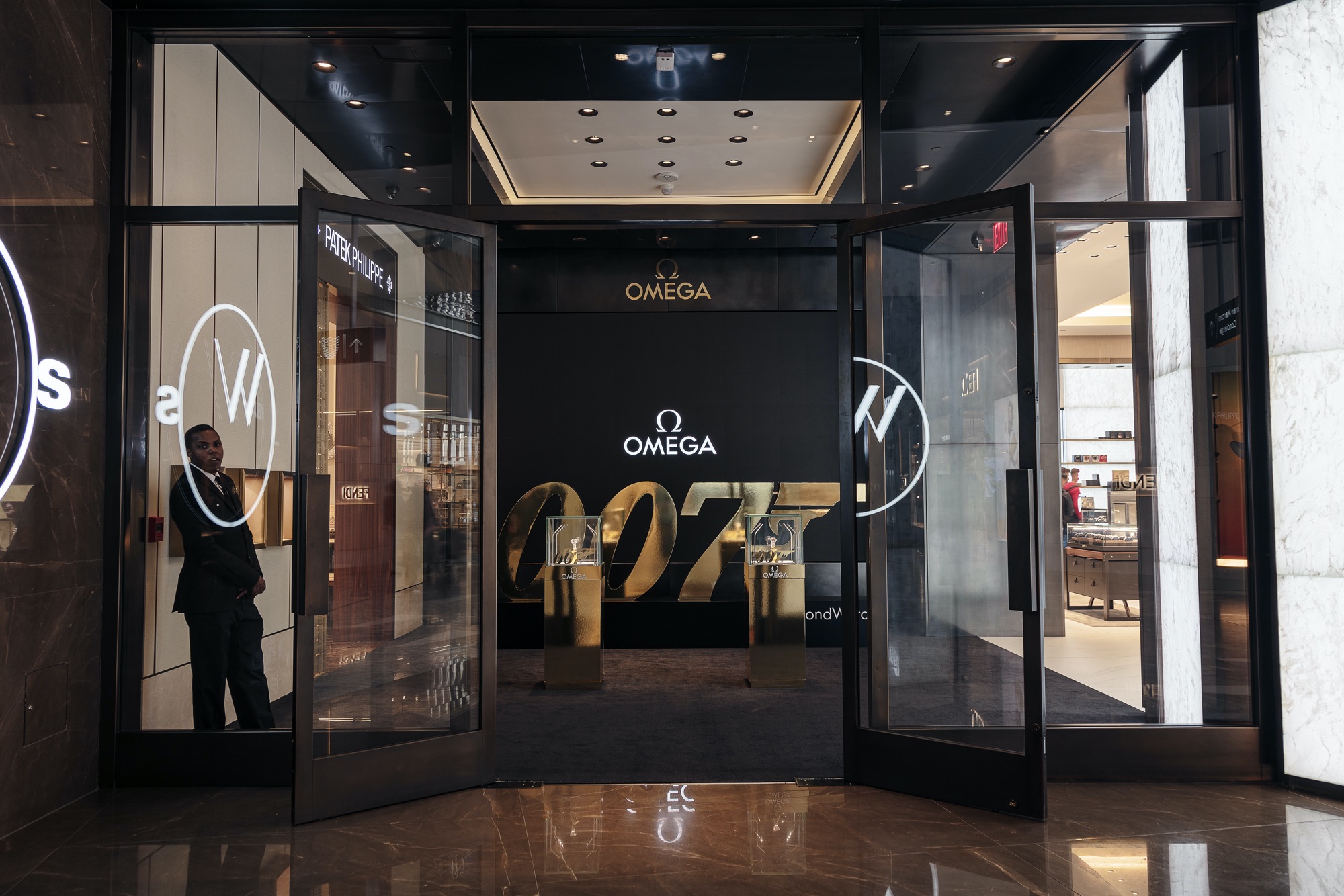 Omega And Watches Of Switzerland Unveil An Immersive Tribute To James Bond At Hudson Yards