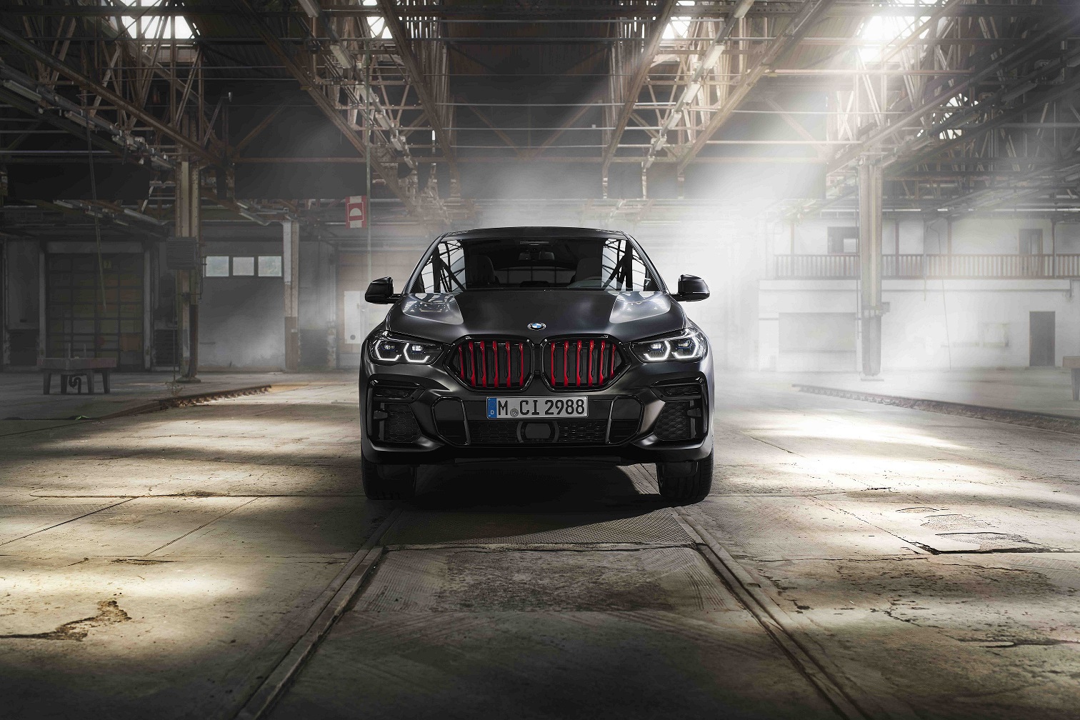 BMW X5 Black Vermilion Edition: inspired by nature