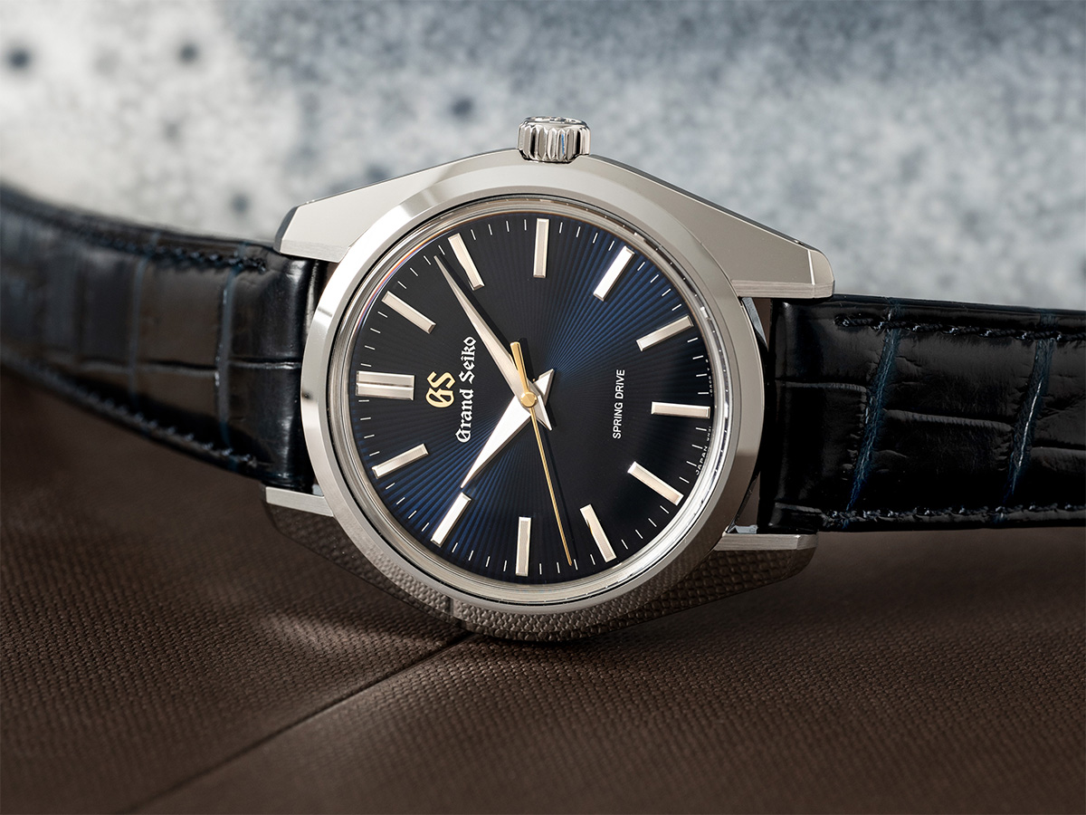 Honoring Legacy: Grand Seiko Releases The 44GS 55th Anniversary Limited Edition