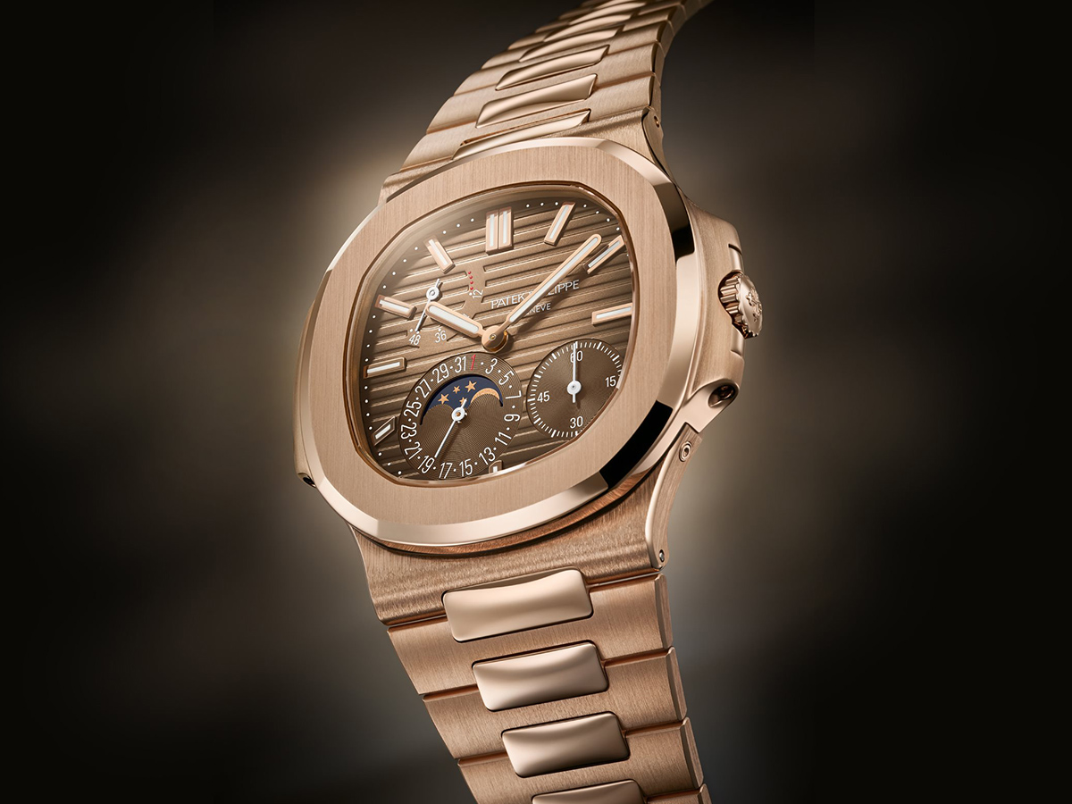 Patek Philippe Introduces the Nautilus Ref. 5811G and Two New Versions of  Cult References - Revolution Watch